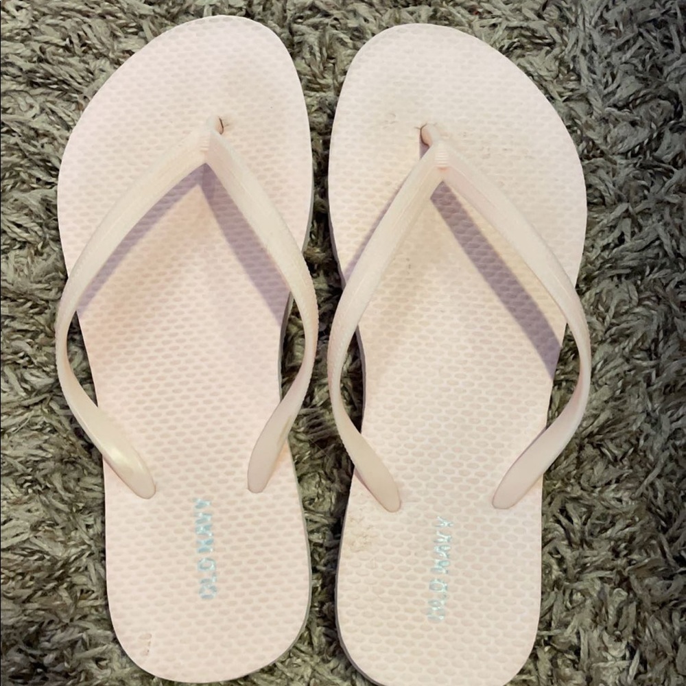 They don’t fit anymore. Light pink color